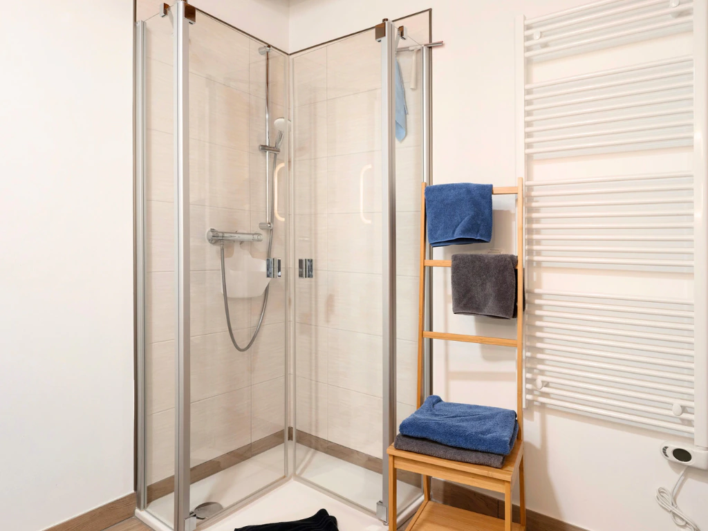 Ferienwohnung bei Heide Bad mit Dusche