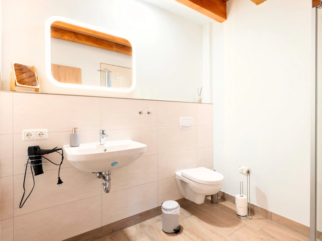 Ferienwohnung bei Heide Badezimmer